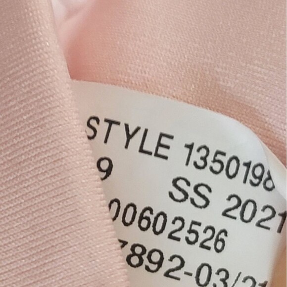 NWOT Under Armour Women's activewear lined Shorts Plus size 3XL - Picture 7 of 12